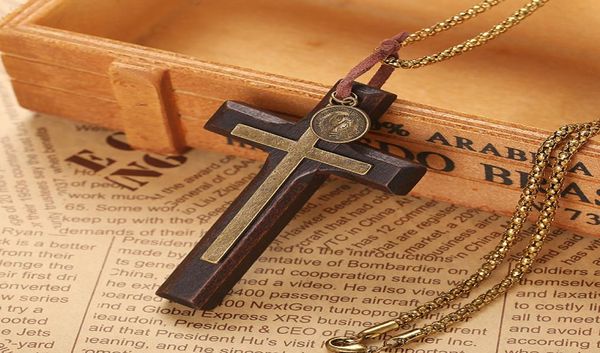 pendant necklaces retro doublelayer queen head coin wood cross necklace for men women long chain wooden jewelry gifts8836549, Silver
pendant necklaces retro doublelayer queen head coin wood cross necklace for men women long chain wooden jewelry gifts8836549, Silver
