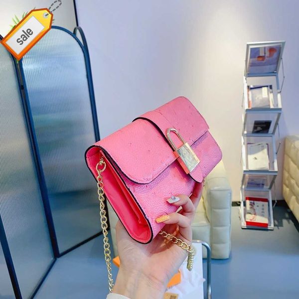woman's brand brand designer bags handbags shoulder crossbody bags tote 2023 new fashion texture chain portable envelope bag camera bag
woman's brand brand designer bags handbags shoulder crossbody bags tote 2023 new fashion texture chain portable envelope bag camera bag