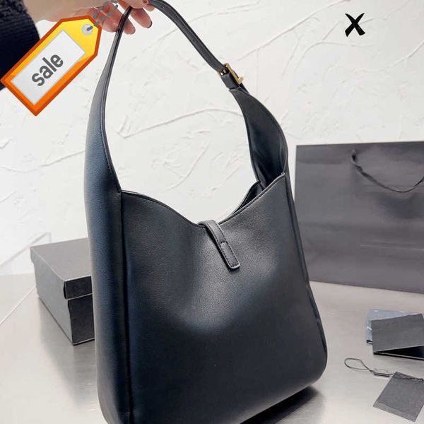 woman's brand brand designer bags handbag shoulder crossbody bag tote fashion texture leather multifunctional portable saddle bag baske
woman's brand brand designer bags handbag shoulder crossbody bag tote fashion texture leather multifunctional portable saddle bag baske