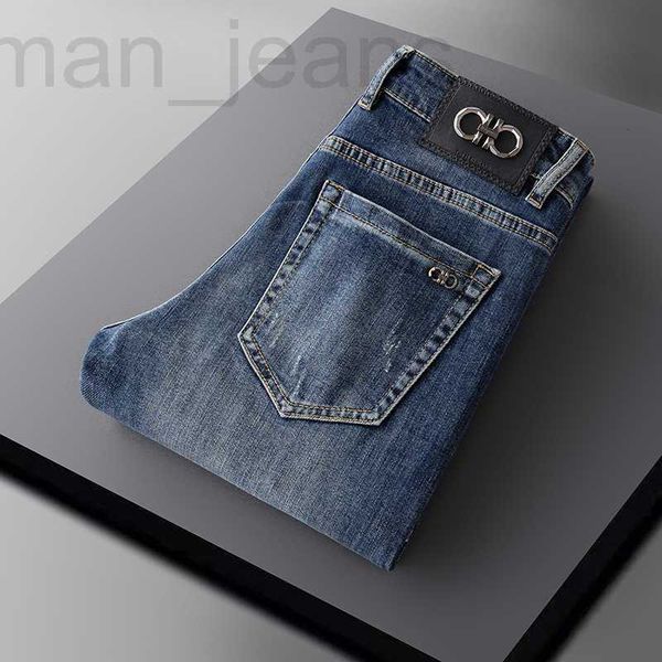 men's jeans designer and autumn winter simple high-end washed denim pants straight slim leggings 0c05, Blue
men's jeans designer and autumn winter simple high-end washed denim pants straight slim leggings 0c05, Blue