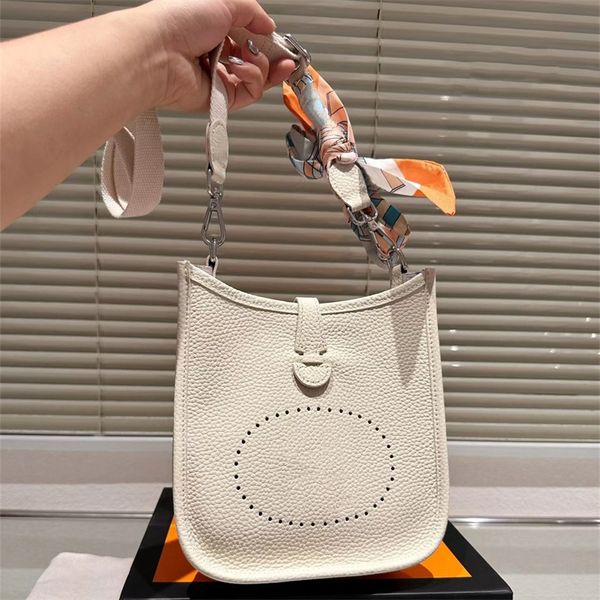 2023 eve phone bags mens designer bag crossbody shoulder bag smartphone cross body luxury small tote leather woman men 5a
2023 eve phone bags mens designer bag crossbody shoulder bag smartphone cross body luxury small tote leather woman men 5a