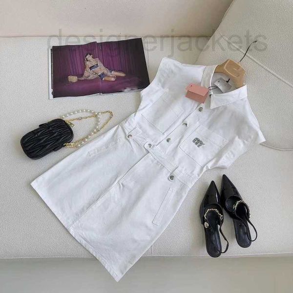 basic & casual dresses designer 2023 summer new girls' style simple, fashionable, sweet, reduced age beaded letter denim dress 7cn8, Black;gray
basic & casual dresses designer 2023 summer new girls' style simple, fashionable, sweet, reduced age beaded letter denim dress 7cn8, Black;gray