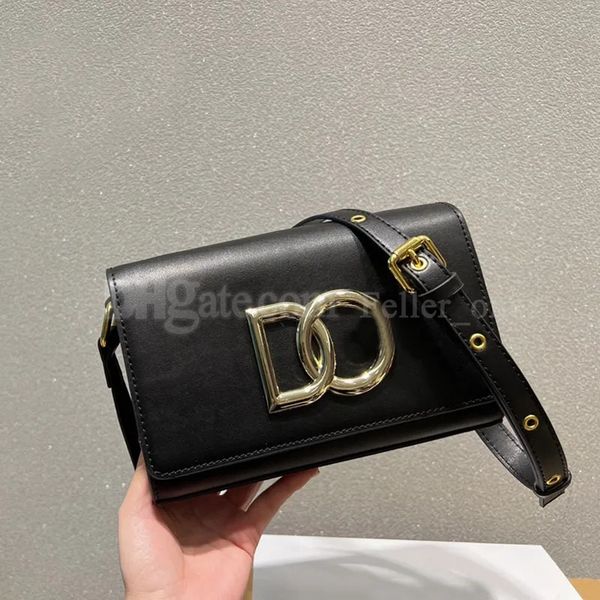 beach summer designer women bag shoulder underarm cross body lady bags handbags genuine leather handbag purse super soft fashion letters adj
beach summer designer women bag shoulder underarm cross body lady bags handbags genuine leather handbag purse super soft fashion letters adj