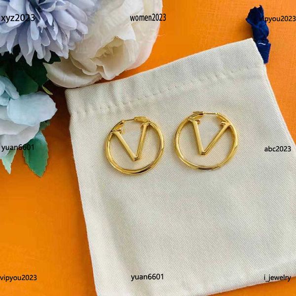 women designer earrings fashion logo shape jewelry shiny circular shape ear studs #including box new arrival, Golden;silver
women designer earrings fashion logo shape jewelry shiny circular shape ear studs #including box new arrival, Golden;silver