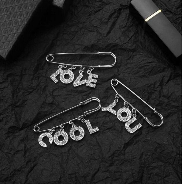 2021 korean letter brooch fashion trend metal simple rhinestone pendant tassel pin female fast delivery5983316, Gray
2021 korean letter brooch fashion trend metal simple rhinestone pendant tassel pin female fast delivery5983316, Gray