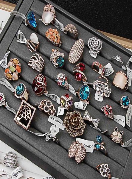 gold colors plated gem lady fashion band rings good quality exaggerated rhinestone ring mix different style and size 16198867556, Silver
gold colors plated gem lady fashion band rings good quality exaggerated rhinestone ring mix different style and size 16198867556, Silver
