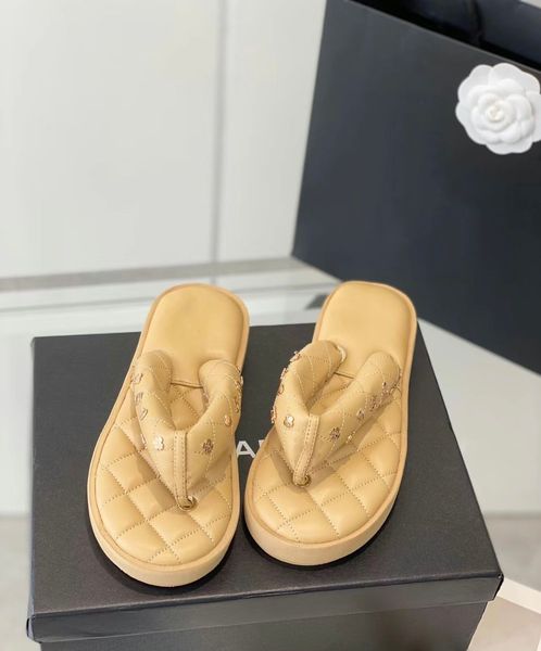 designer sandals women's channel slip-on deck beach slippers outdoor leather tip-over travel slippers hawaiian style summer beach sanda, Black
designer sandals women's channel slip-on deck beach slippers outdoor leather tip-over travel slippers hawaiian style summer beach sanda, Black