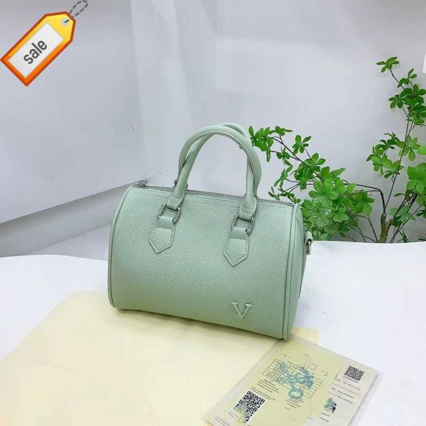 woman's luxury designer bags handbags shoulder crossbody bags tote new fashion texture totebags portable envelope bag camera bags faque
woman's luxury designer bags handbags shoulder crossbody bags tote new fashion texture totebags portable envelope bag camera bags faque