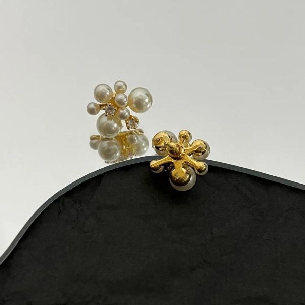 brand jewelry letter stud trendy earring circle simple studs personality earrings celinity wedding party jewelry, Golden;silver
brand jewelry letter stud trendy earring circle simple studs personality earrings celinity wedding party jewelry, Golden;silver