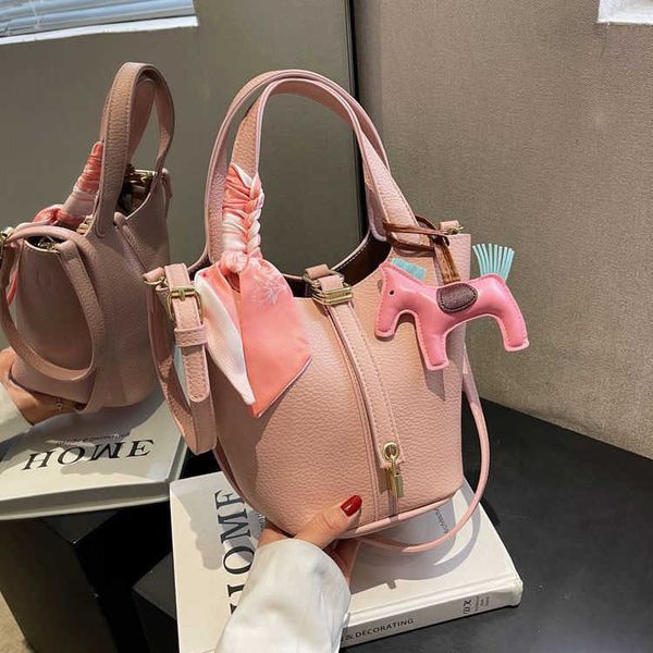 wholesale designer h ermes totes handbags handheld vegetable basket bag womens summer 2023 new fashion korean bucket versatile i
wholesale designer h ermes totes handbags handheld vegetable basket bag womens summer 2023 new fashion korean bucket versatile i