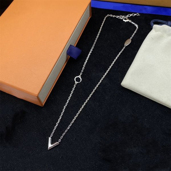 brand designer luis pendant vuttonity letter necklace fashion letter jewelry pendant necklaces xiugkb sxdgsa, Silver
brand designer luis pendant vuttonity letter necklace fashion letter jewelry pendant necklaces xiugkb sxdgsa, Silver