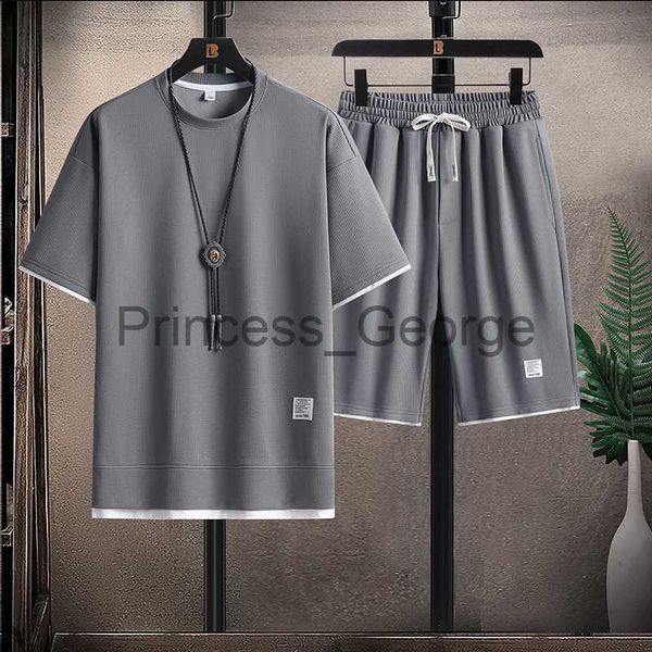 men's tracksuits 2023 men's casual sports set summer new waffle fabric short sleeve tshirt and shorts two piece set male sports su, Gray
men's tracksuits 2023 men's casual sports set summer new waffle fabric short sleeve tshirt and shorts two piece set male sports su, Gray