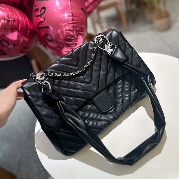 women classic flap large tote luxury handbag vintage designer crossbody bag leather silver hardware shopping travel suitcase pochette multi
women classic flap large tote luxury handbag vintage designer crossbody bag leather silver hardware shopping travel suitcase pochette multi