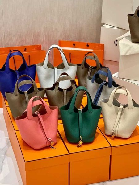 wholesale designer h ormes totes handbags vegetable basket womens bag bucket head layer cowhide handbag 2023 new fashion versatile large cap
wholesale designer h ormes totes handbags vegetable basket womens bag bucket head layer cowhide handbag 2023 new fashion versatile large cap