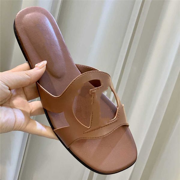 fashionable beach shoes 2023 luis luxurious design retro decoration men's and women's summer leather canvas rubber flat bottomed c
fashionable beach shoes 2023 luis luxurious design retro decoration men's and women's summer leather canvas rubber flat bottomed c