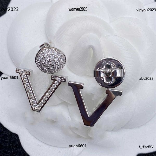women designer earrings fashion two color optional jewelry diamond logo pendant ear studs #including box new arrival, Golden;silver
women designer earrings fashion two color optional jewelry diamond logo pendant ear studs #including box new arrival, Golden;silver