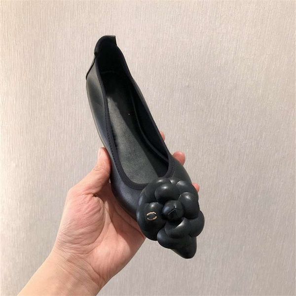 fashion dress shoes 2023 channel women's leather high heel letter logo business work travel leisure flat shoes 010-06, Black
fashion dress shoes 2023 channel women's leather high heel letter logo business work travel leisure flat shoes 010-06, Black