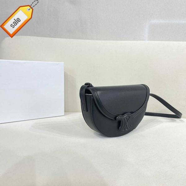 luxury designer bags handbags shoulder crossbody bags tote woman's saddle bag fashion texture messenger bag multifunctional envelope ba
luxury designer bags handbags shoulder crossbody bags tote woman's saddle bag fashion texture messenger bag multifunctional envelope ba