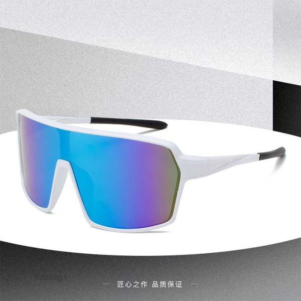 2023 new sunglasses men's and women's polarized sunglasses fashion anti uv outdoor sports riding 5 ehaf, White;black
2023 new sunglasses men's and women's polarized sunglasses fashion anti uv outdoor sports riding 5 ehaf, White;black