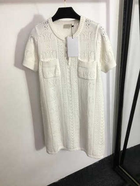 summer white knit dress soft comfortable fashion logo design wool knitted round neck short sleeve dresses designer casual luxury womens, Black;gray
summer white knit dress soft comfortable fashion logo design wool knitted round neck short sleeve dresses designer casual luxury womens, Black;gray