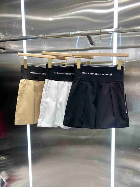 aw23 summer new fashion ribbon letter side zipper casual simple casual straight shorts, White;black
aw23 summer new fashion ribbon letter side zipper casual simple casual straight shorts, White;black