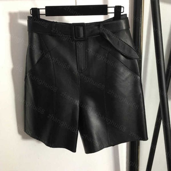 23ss womens shorts womens designer clothing waist waist waist slim handsome straight shorts 100% imported sheep leather pants women clothes, White;black
23ss womens shorts womens designer clothing waist waist waist slim handsome straight shorts 100% imported sheep leather pants women clothes, White;black