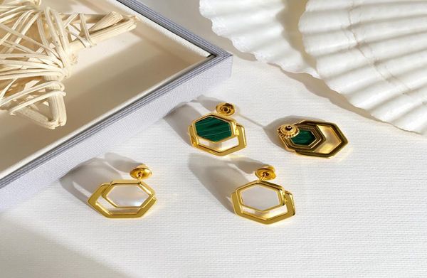 titanium steel brand fashion luxury designer new earrings polygon malachite earrings love for women charm jewelry whole8399748, Golden;silver
titanium steel brand fashion luxury designer new earrings polygon malachite earrings love for women charm jewelry whole8399748, Golden;silver