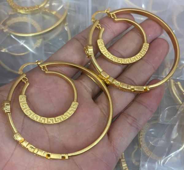 fashion-simple hoop & huggie earrings head portrait double circles diamonds women rivet greece meander pattern designer jewelry hiphop rock, Golden;silver
fashion-simple hoop & huggie earrings head portrait double circles diamonds women rivet greece meander pattern designer jewelry hiphop rock, Golden;silver