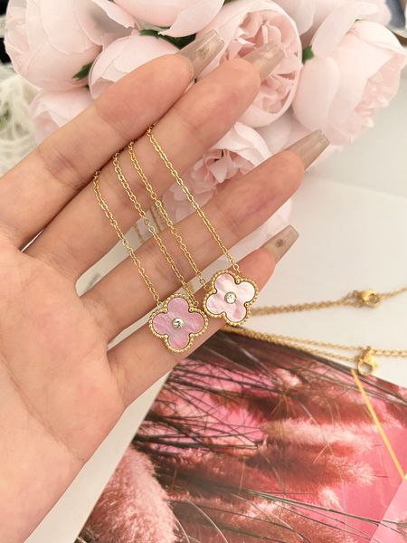 designers vintage four leaf clover jewelry sets charm stud earrings pendant necklace fashion brand stainless steel gold plated, Silver
designers vintage four leaf clover jewelry sets charm stud earrings pendant necklace fashion brand stainless steel gold plated, Silver