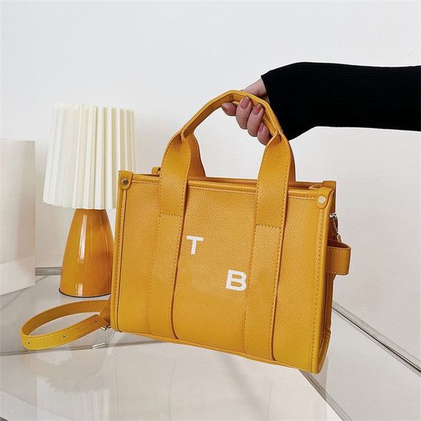 black mens wallet brown designer handbags fashion decorative cool girl street shopping borse outdoor travel inside pocket portable woman bag
black mens wallet brown designer handbags fashion decorative cool girl street shopping borse outdoor travel inside pocket portable woman bag