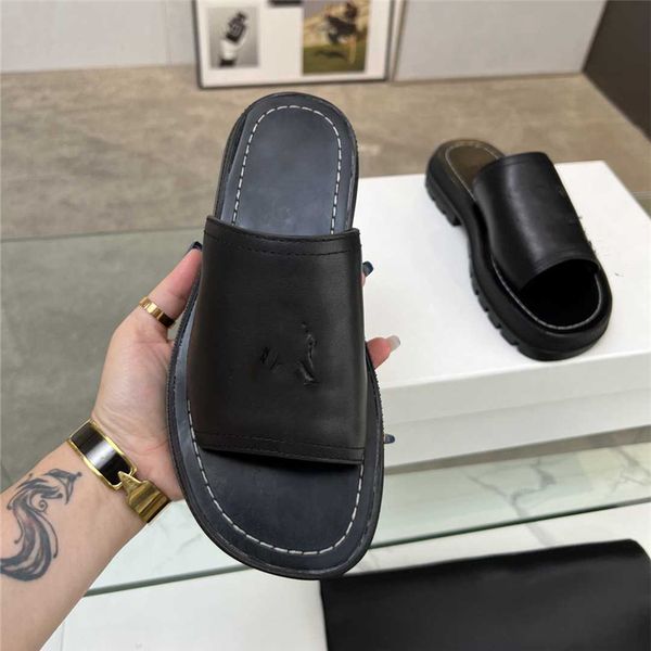 fashion slippers 2023 celinity luxury design summer men's and women's flats thick soled leather rubber lettering logo casual carto, Black
fashion slippers 2023 celinity luxury design summer men's and women's flats thick soled leather rubber lettering logo casual carto, Black
