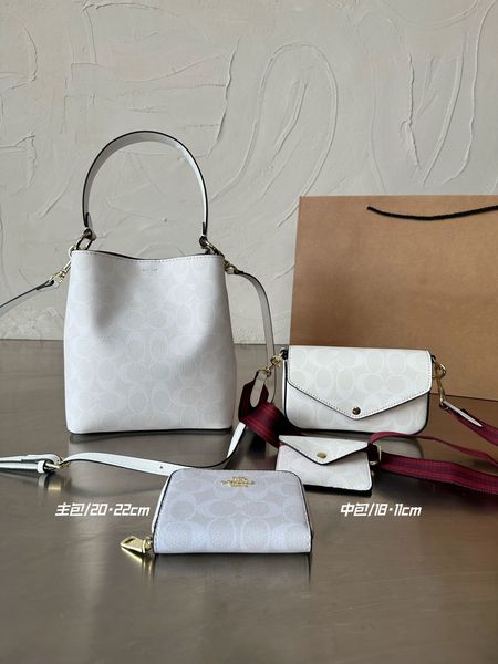 designer crossbody women's fashion leather handbag purse trio classic trend fashion trend handbag crossbody purse style diverse
designer crossbody women's fashion leather handbag purse trio classic trend fashion trend handbag crossbody purse style diverse