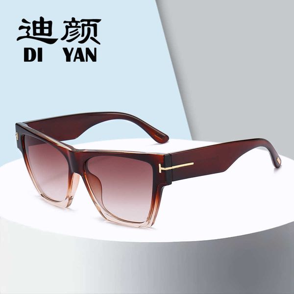 new trend personalized t home style sunglasses popular on the internet showcase street sun visor fashion, White;black
new trend personalized t home style sunglasses popular on the internet showcase street sun visor fashion, White;black