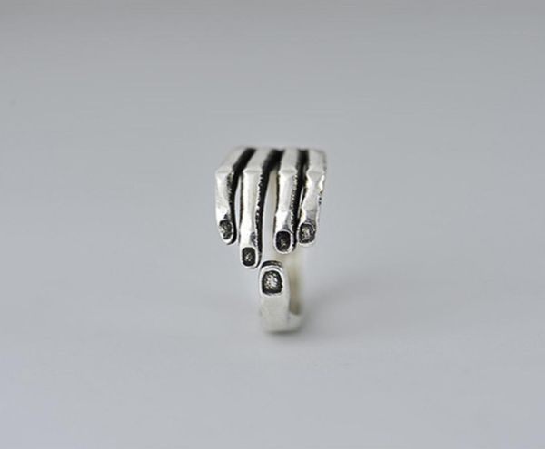 personality vintage silver women039s open skeleton rings gothic biker skull hand ring for man punk man039s knuckle cool jewe8420979
personality vintage silver women039s open skeleton rings gothic biker skull hand ring for man punk man039s knuckle cool jewe8420979