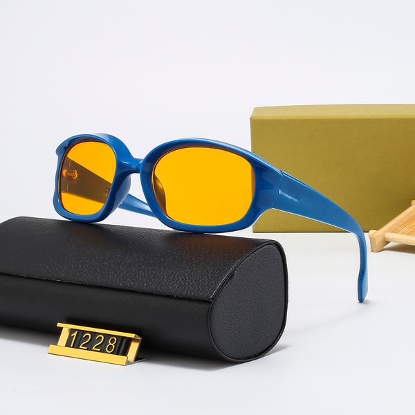luxury sunglasses for women designer glasses women mens sunglasses glasses designers polarizing light mixed color gafas de sol lunette homme, White;black
luxury sunglasses for women designer glasses women mens sunglasses glasses designers polarizing light mixed color gafas de sol lunette homme, White;black