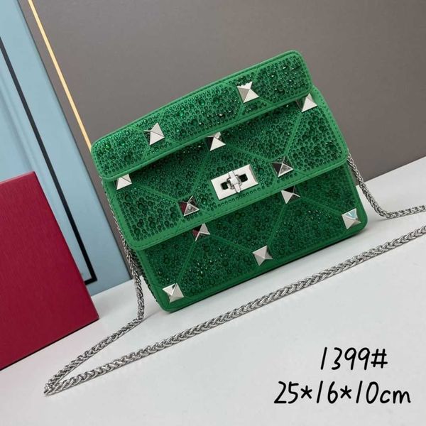 full diamond valenti studed bag yyv4 women's crystal tote bags versatile diamond lattice rivet handbag single shoulder crossbody design
full diamond valenti studed bag yyv4 women's crystal tote bags versatile diamond lattice rivet handbag single shoulder crossbody design