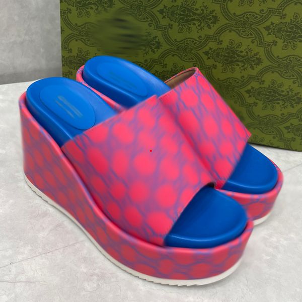 2023 fashion designer slippers comfort slipper women sandals shoes platform slides calfskin sandal fashion rubber bottom slides summer beach, Black
2023 fashion designer slippers comfort slipper women sandals shoes platform slides calfskin sandal fashion rubber bottom slides summer beach, Black