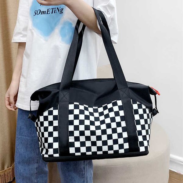 2023 new trend fashion travel bag large capacity leisure fitness bag simple plaid shoulder bag
2023 new trend fashion travel bag large capacity leisure fitness bag simple plaid shoulder bag