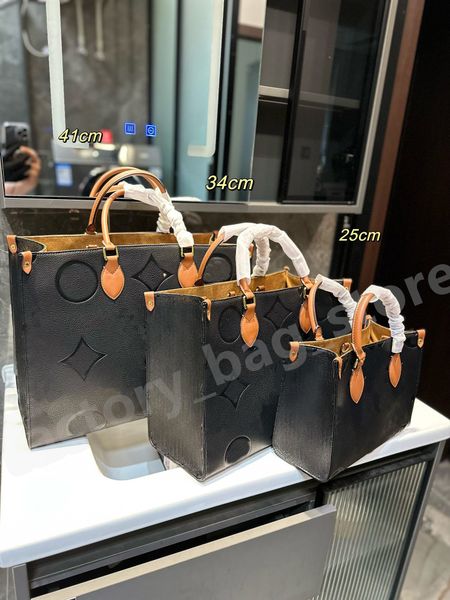 women handbag onthego bag embossing flower tote bags shoulder crossbody purse clutch genuine leather large handbags classic letter flower on
women handbag onthego bag embossing flower tote bags shoulder crossbody purse clutch genuine leather large handbags classic letter flower on