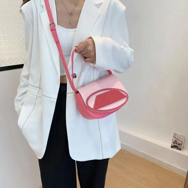 tote selling crossbody bag mirror quality black leather women's pink designer purse purse fashion shoulder bag
tote selling crossbody bag mirror quality black leather women's pink designer purse purse fashion shoulder bag