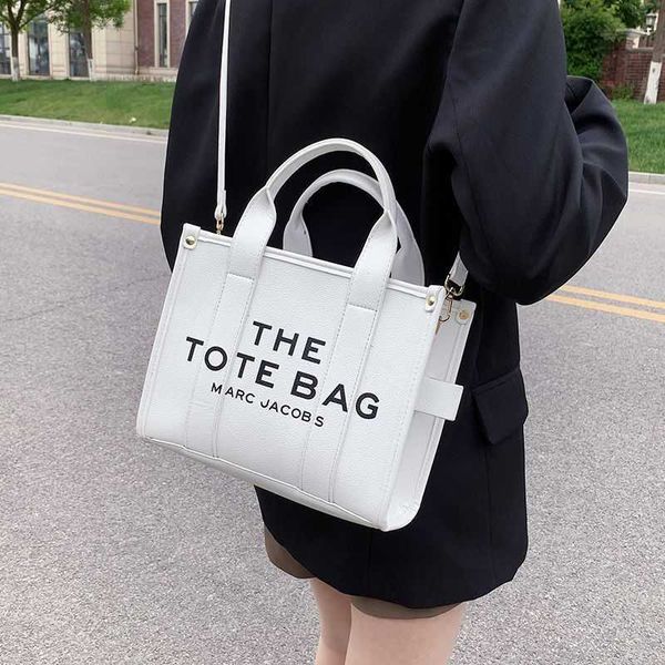 net red tiktok same high-capacity letter tote bag women's 2022 new fashion leisure one shoulder messenger hand d6mg d6mg
net red tiktok same high-capacity letter tote bag women's 2022 new fashion leisure one shoulder messenger hand d6mg d6mg