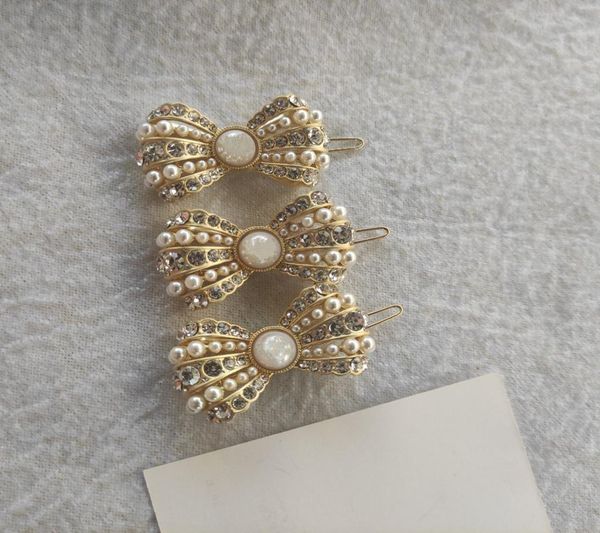 fashion metal hair clips c classic rhinestone pearls letters design hairpins accessories with paper card6885342, Golden;silver
fashion metal hair clips c classic rhinestone pearls letters design hairpins accessories with paper card6885342, Golden;silver
