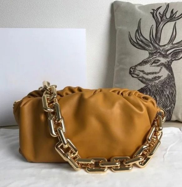 2023 new dumpling cloud bag soft leather bag chain single shoulder pleated underarm bag handbag with good quality
2023 new dumpling cloud bag soft leather bag chain single shoulder pleated underarm bag handbag with good quality