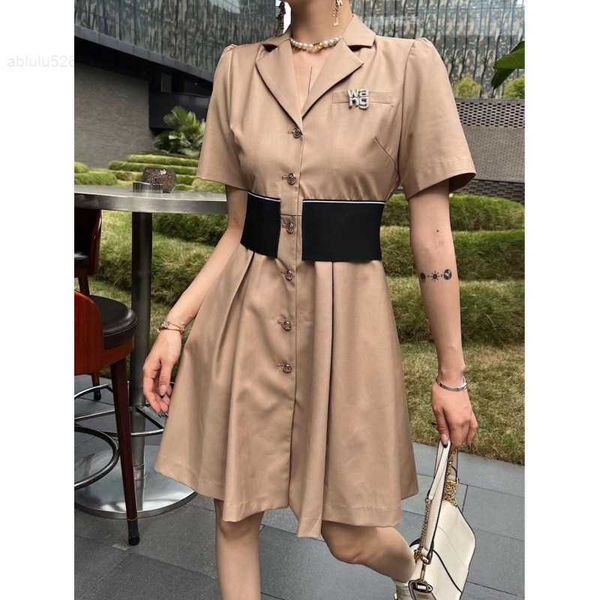 aw23ss summer new bubble sleeve dress female letter chest pin decoration waist letter ribbon waist wrap designer, Black;gray
aw23ss summer new bubble sleeve dress female letter chest pin decoration waist letter ribbon waist wrap designer, Black;gray