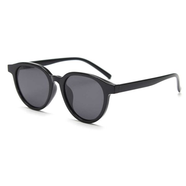 individualized spicy girl black cat eye polarized female square round large face slim tr90 designer sunglasses, White;black
individualized spicy girl black cat eye polarized female square round large face slim tr90 designer sunglasses, White;black