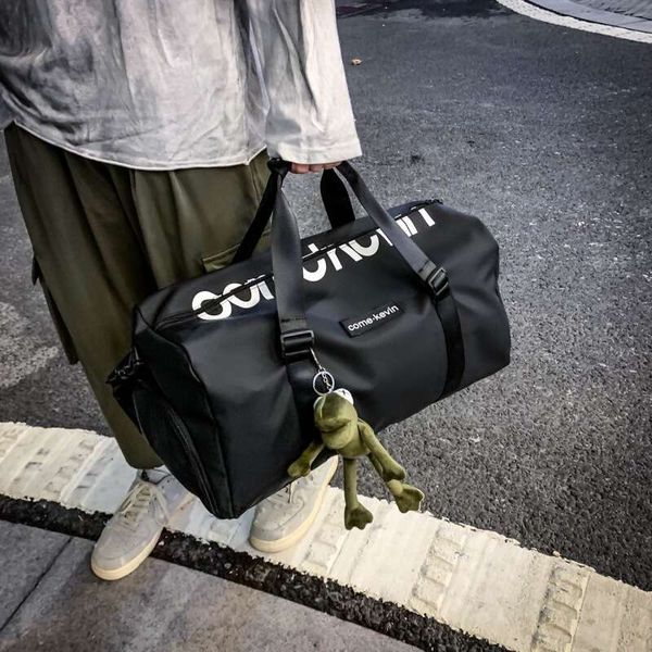 short distance travel bag for men, independent shoe position, dry and wet separation, waterproof yoga bag for women, outdoor leisure
short distance travel bag for men, independent shoe position, dry and wet separation, waterproof yoga bag for women, outdoor leisure