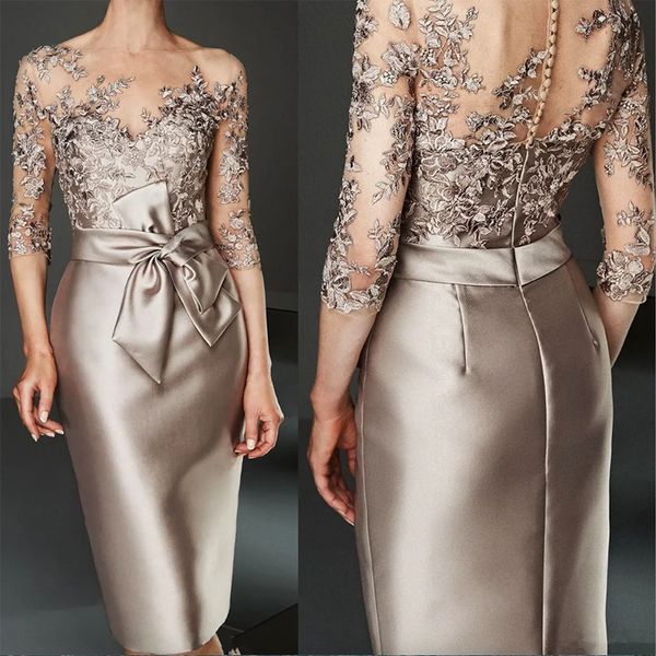 illusion sheath short mother of the bride dresses 2023 back buttons summer knee length wedding guest party gowns groom mothers lace prom eve, Black;red
illusion sheath short mother of the bride dresses 2023 back buttons summer knee length wedding guest party gowns groom mothers lace prom eve, Black;red