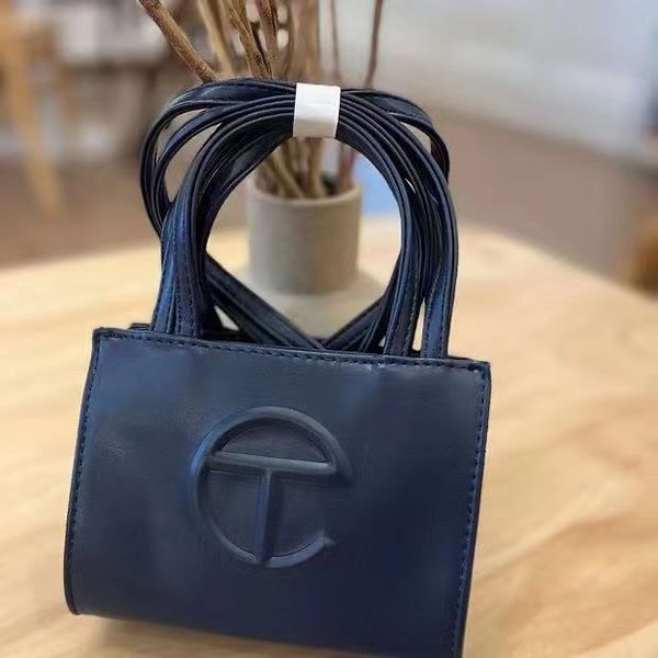 small large capacity messenger bag shoulder bag soft leather mini handbag women men luxury handbag shopping bag pink white yellow silver red
small large capacity messenger bag shoulder bag soft leather mini handbag women men luxury handbag shopping bag pink white yellow silver red