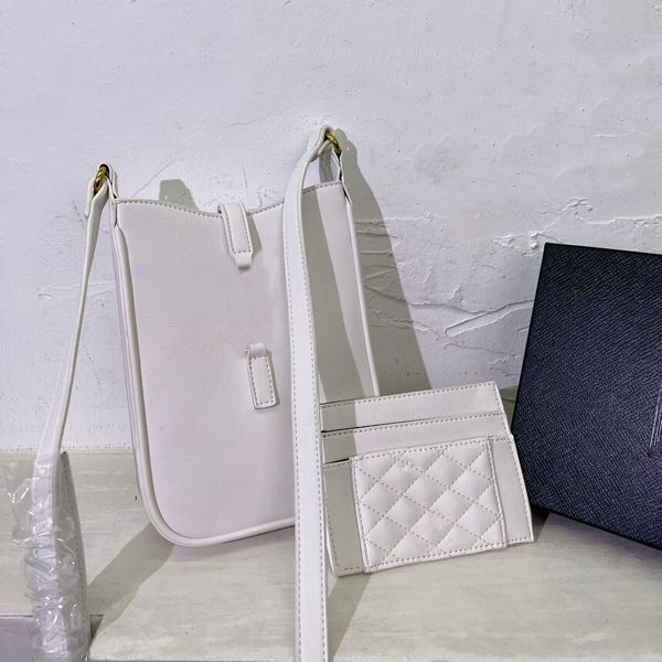 designer two-piece crossbody bag ladies fashion shoulder bag pu leather brand commuter small square bag
designer two-piece crossbody bag ladies fashion shoulder bag pu leather brand commuter small square bag
