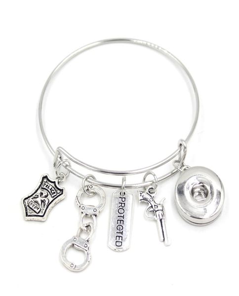 new arrival whole fashion diy interchangeable snap jewelry police dept police bracelets wire bangles snap bracelet police gift9994283, Golden;silver
new arrival whole fashion diy interchangeable snap jewelry police dept police bracelets wire bangles snap bracelet police gift9994283, Golden;silver